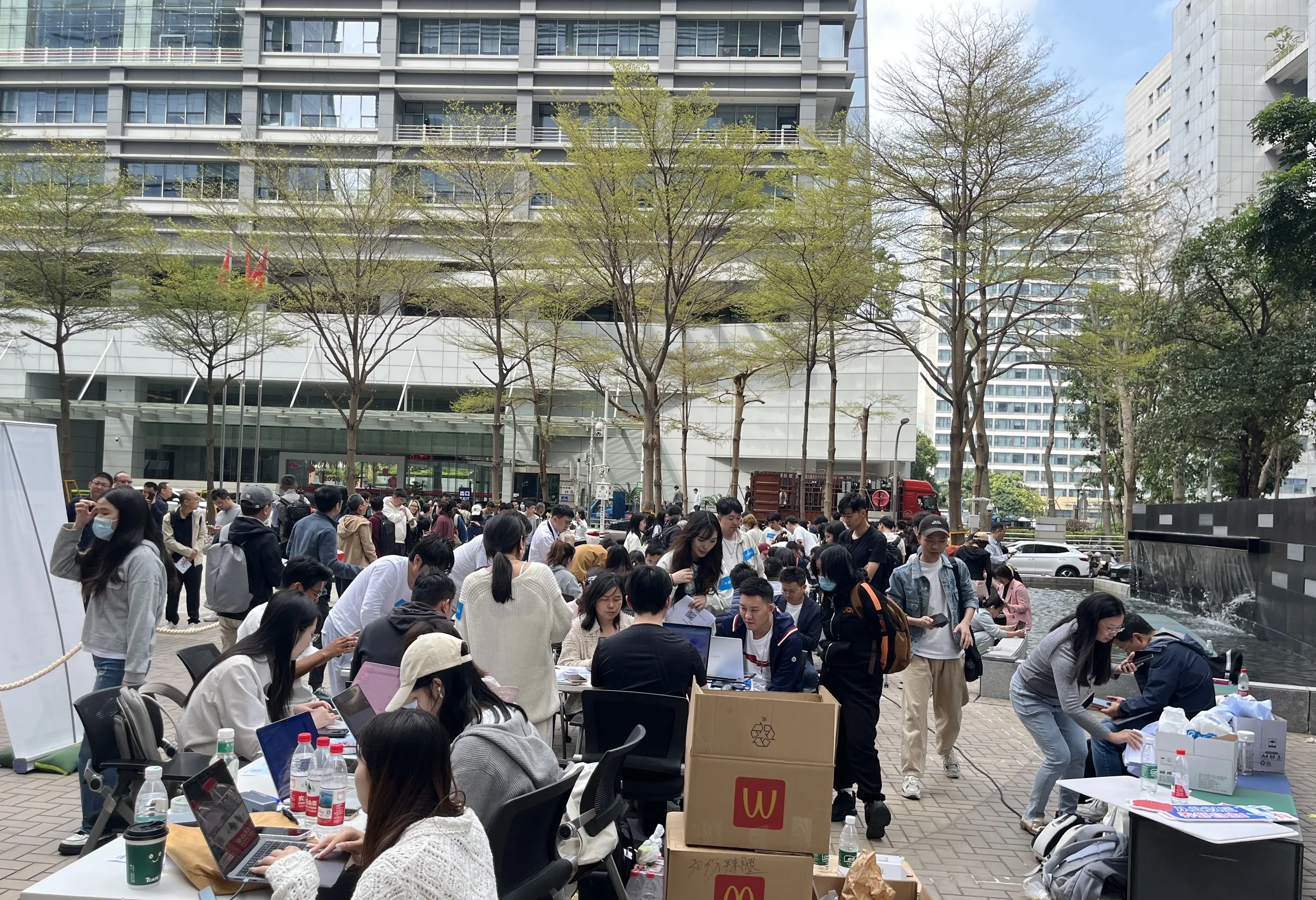 OpenClaw 排队现场图 2